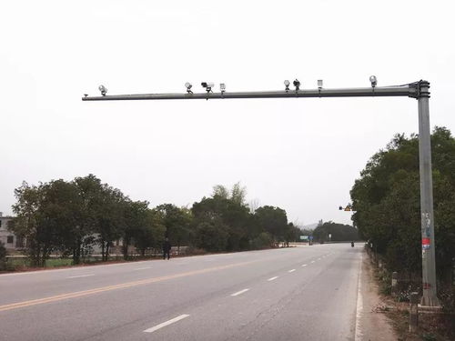 請(qǐng)相互轉(zhuǎn)告,賀州這些路段將新增道路監(jiān)控設(shè)備